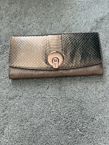 Ted baker purse circle - baker, lock