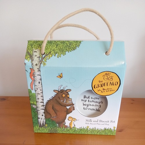 The gruffalo milk and bscuit - the,
