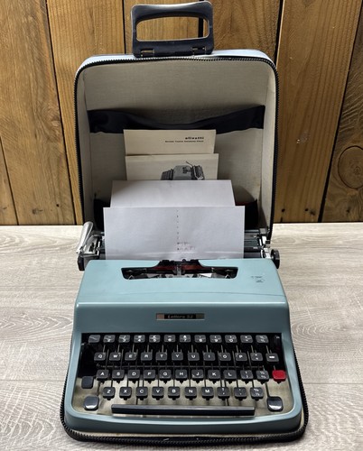 Olivetti lettera with - lettera, 32.