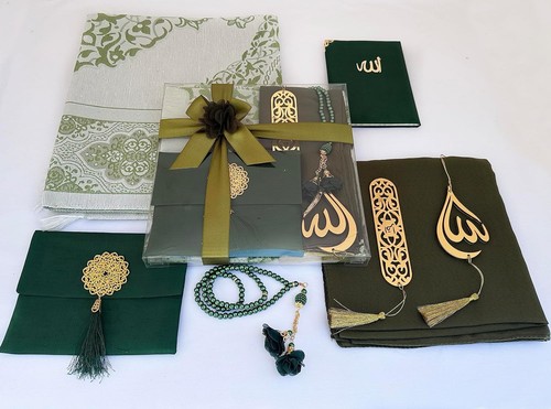 Muslim prayer rug in - prayer, 7