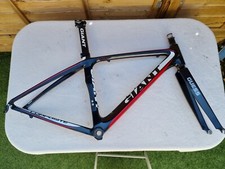 Giant Defy Carbon Frame Set  Size 43.5cm   Very Good Condition !!!