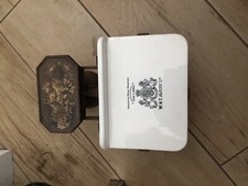 A + T Avery Cheese Shop Scales