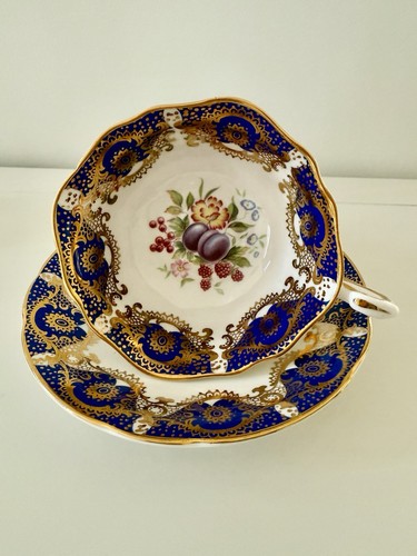 Paragon vintage quatrefoil tea - vintage,