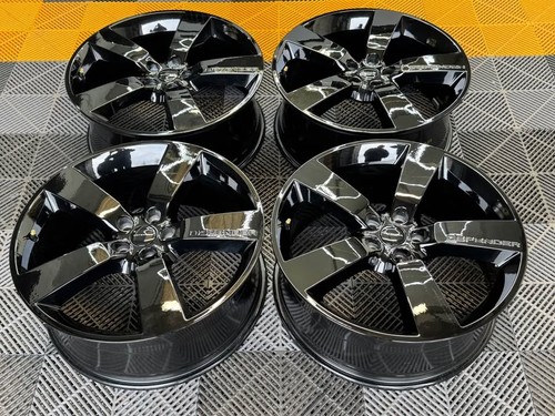 Genuine land rover - 22”,