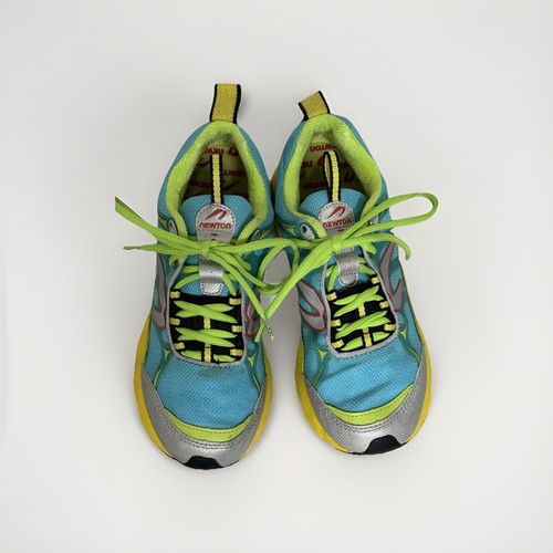 Newton gravity women - gravity, running