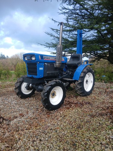 Iseki 2140 compact tractor 4x4 - 2140,