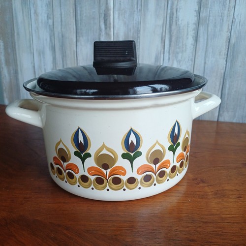 Mid century retro vintage - mid,