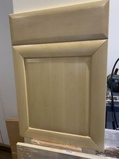 KITCHEN DOOR -  MAPLE  500 X