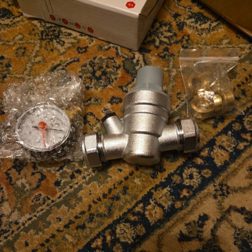 Water pressure reducing valve - reducing,