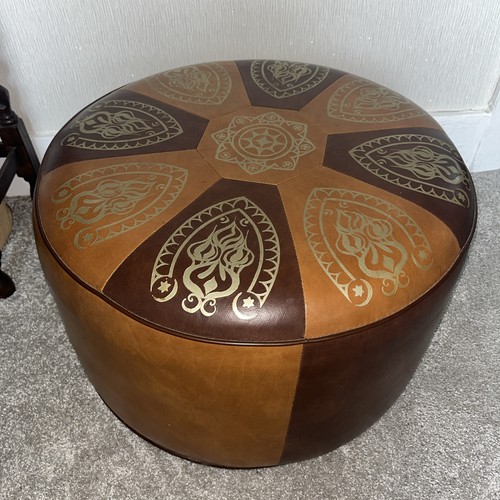 Vintage sherborne round - round, pouffe