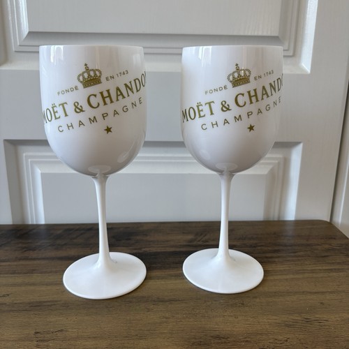 White plastic moet chandon - 2, &