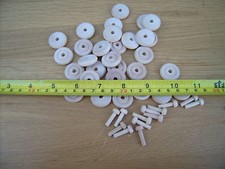 20x Wooden toy wheels + axles. Wooden wheels. 22mm 7/8"