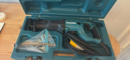 Makita jr3051t 110v corded - makita,
