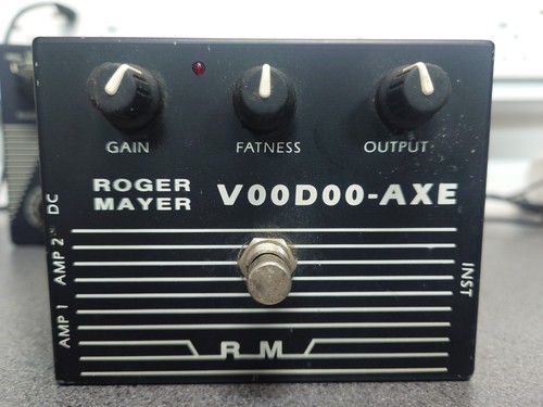 Roger mayer voodoo axe fuzz - roger,