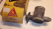 VAUXHALL  CRESTA PC VISCOUNT NEW  LOCKHEED BRAKE  MASTER  CYLINDER  4224-302