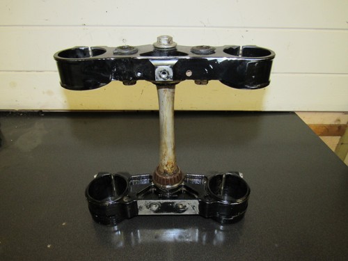 Tripple clamps tree - tripple,