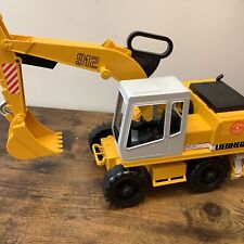 Plastic Bruder Liebherr 912