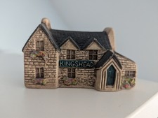 Philip Laureston Miniature Ceramic house -Kingshead UK 702