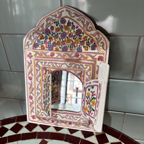 Moroccan hand maid mirror - hand,