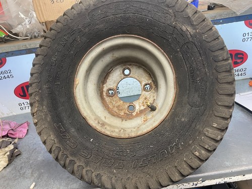 Rear stud wheel 20x10 - rear,