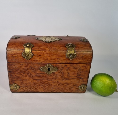 Small antique tea caddy wooden - small,