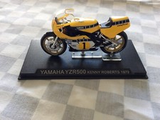 1:24 IXO - ALTAYA YAMAHA YZR