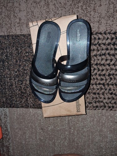 Melissa eclispe slides size - slides, 4