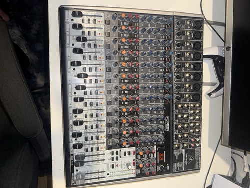 Behringer xenyx x2222usb mixer - behringer,