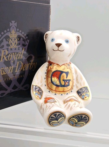 Royal crown derby - royal, alphabet