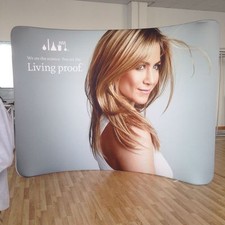 Curved Tension Fabric Display stand Exhibition wall stand with printed graphic