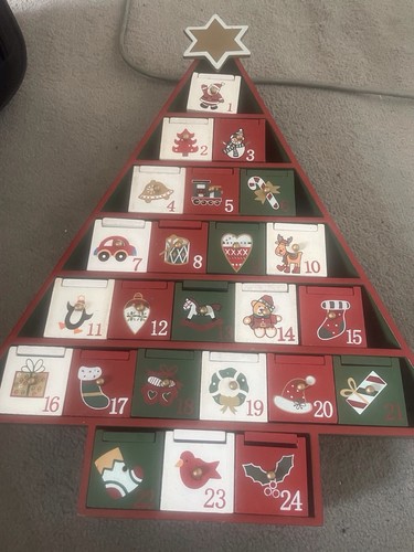 Wooden advent calendar - calendar, 24