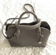 Laura Ashley Women's  Shoulder