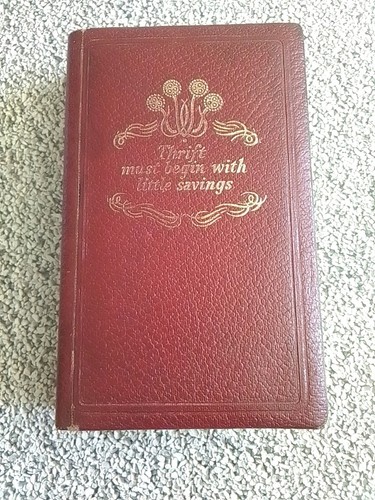 Vintage thrift saving money - vintage, /