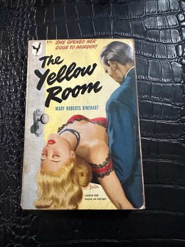 Yellow room mary - yellow,