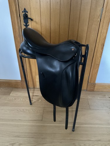 Kent masters dressage saddle - masters,