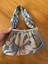 Designer Fenn Wright Manson 100% Silk Bee Flower Grey Evening Bag Purse Wedding