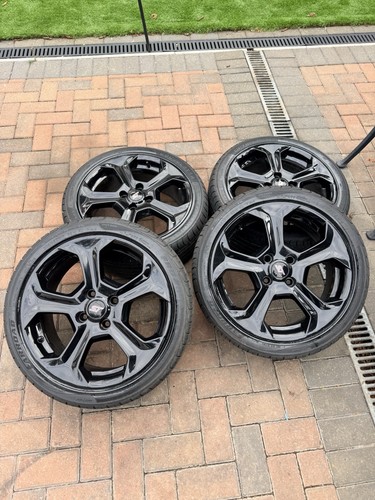 Fiesta alloys immaculate x4 - alloys,