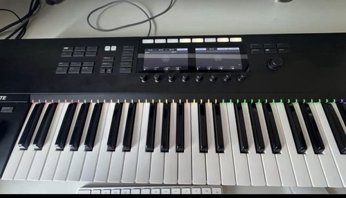 Native instruments komplete - instruments,