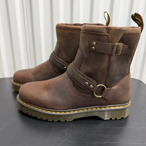 Martens boots mens 14 - dr.,