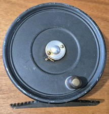 A FINE VINTAGE HARDY UNIQUA 4" SALMON FLY REEL 1940S RIBBED FOOT NICE REEL