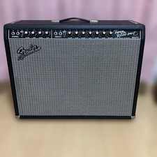 Fender Twin Reverb Amp 100v