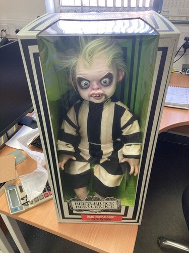 Official neca life size baby - neca,