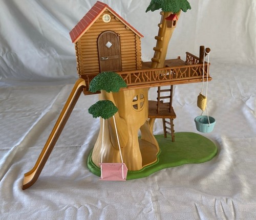 Sylvanian families tree house - families,