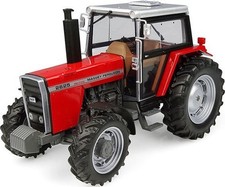 Universal Hobbies 1:32 Scale