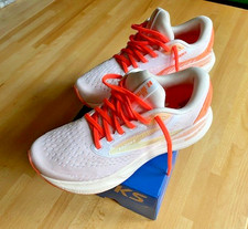 Brooks Adrenaline GTS 24