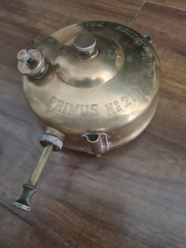 Likely antique primus - likely, no