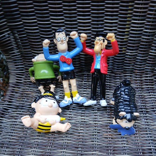 Mcdonald beano figures job - beano,