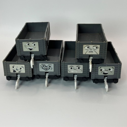 Tomy grey troublesome - tomy,