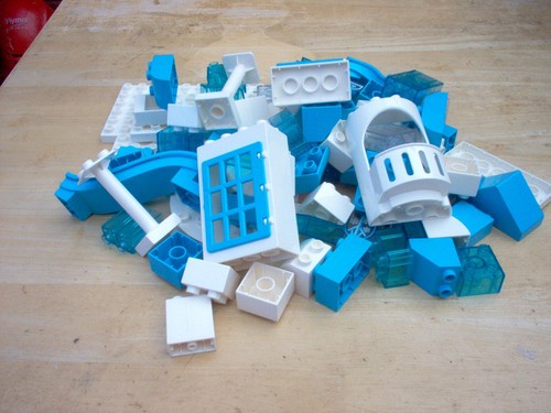 Over pieces lego duplo ice - 70,