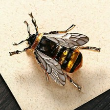 Beautiful Vintage Style HONEY BEE Bumble Insect ENAMEL Brooch Pin Jewellery UK